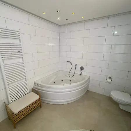 Barrierefreie Luxuswohnung Mit Garten * Osnabrück